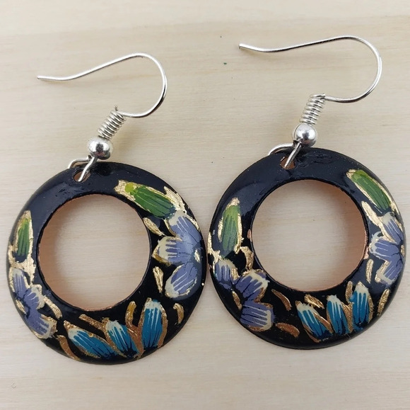 HANDMADE Dangle Earrings Mexican Copper Hand Painted Black Floral Earrings - Picture 5 of 5